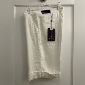 NYDJ White Linen Bermuda Shorts with Lift and Tuck